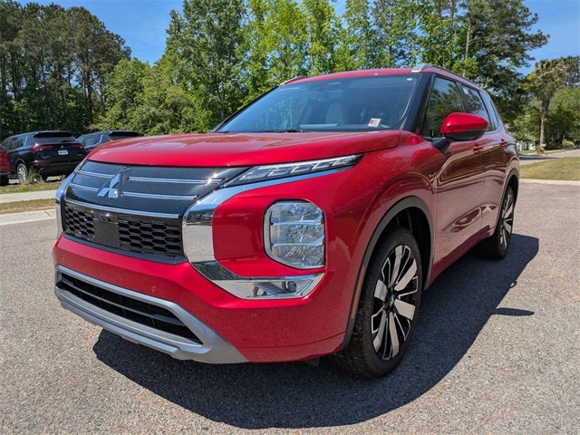 2025 Mitsubishi Outlander SEL