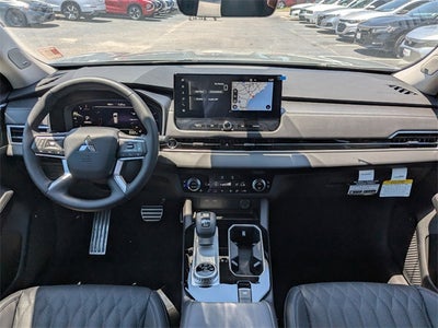 2025 Mitsubishi Outlander SEL