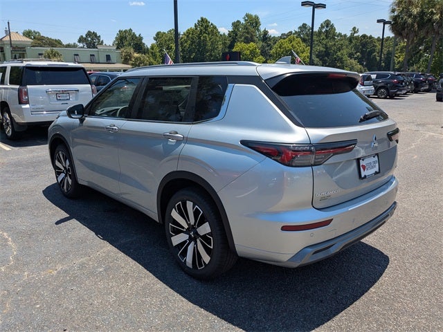 2025 Mitsubishi Outlander SEL