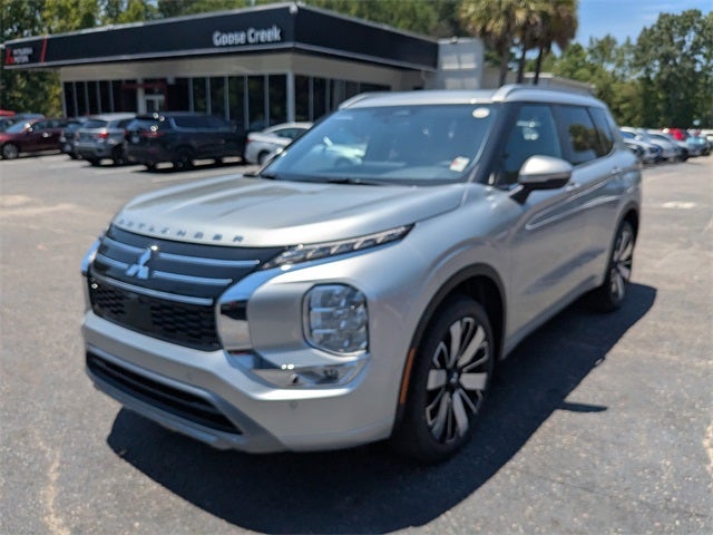 2025 Mitsubishi Outlander SEL