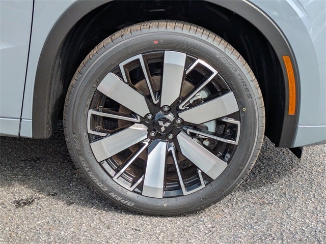 2025 Mitsubishi Outlander SEL