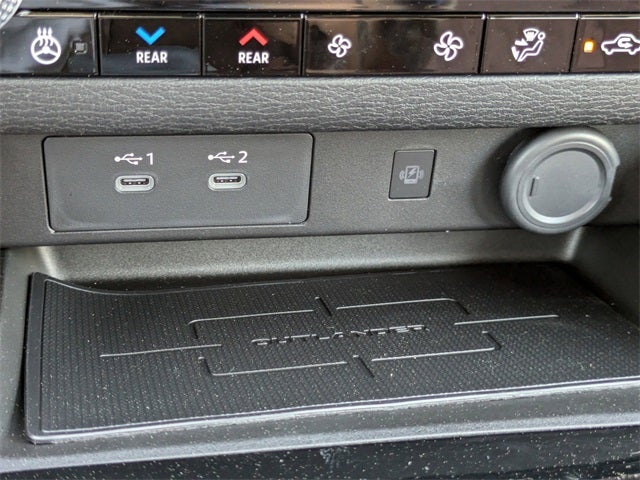 2025 Mitsubishi Outlander SEL