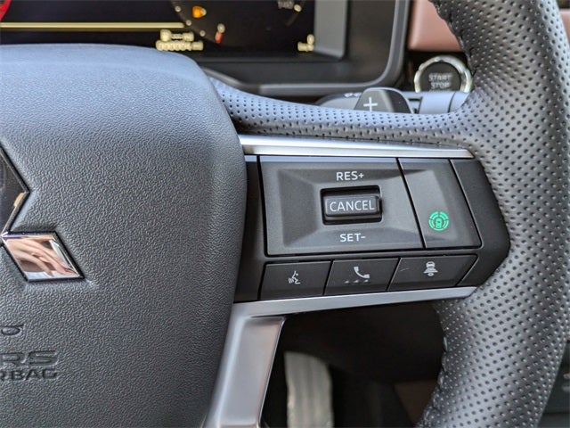 2025 Mitsubishi Outlander SEL