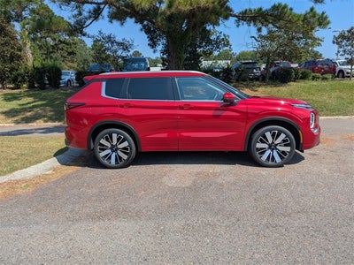 2025 Mitsubishi Outlander SEL