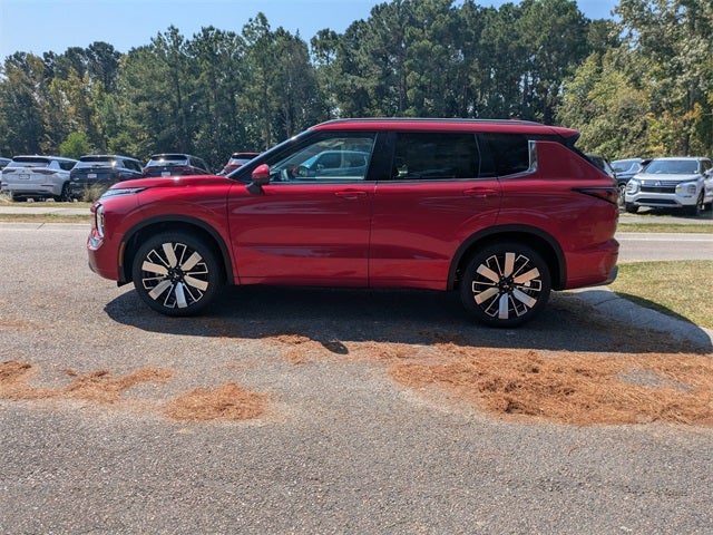 2025 Mitsubishi Outlander SEL