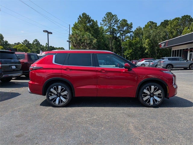 2025 Mitsubishi Outlander SEL
