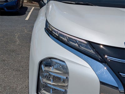 2025 Mitsubishi Outlander SEL