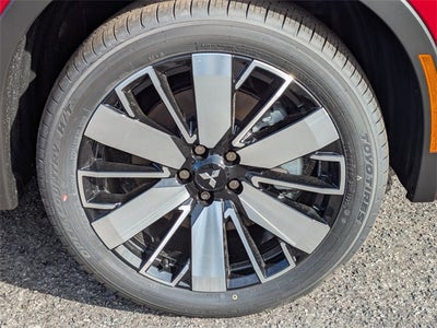 2025 Mitsubishi Outlander SEL