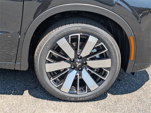 2025 Mitsubishi Outlander SEL