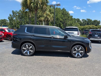 2025 Mitsubishi Outlander SEL