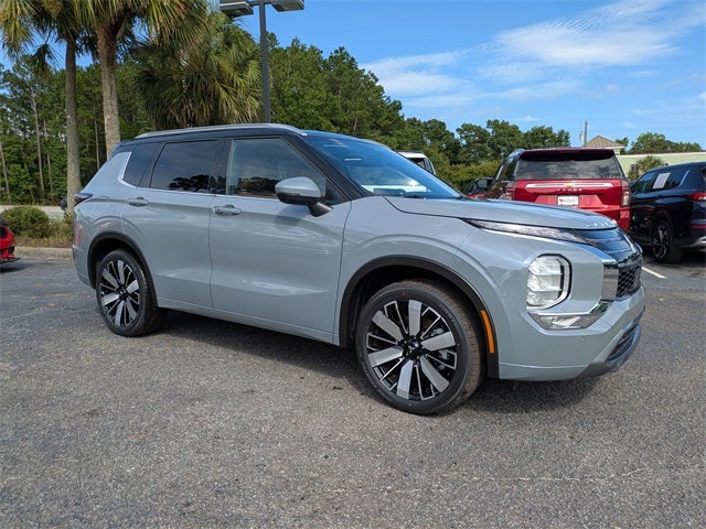 2025 Mitsubishi Outlander SEL