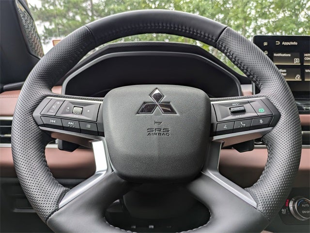 2025 Mitsubishi Outlander SEL