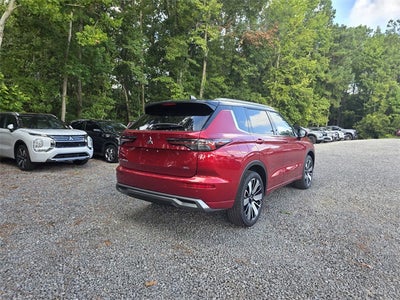 2025 Mitsubishi Outlander SEL