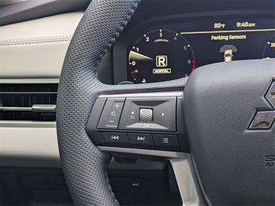 2025 Mitsubishi Outlander SEL