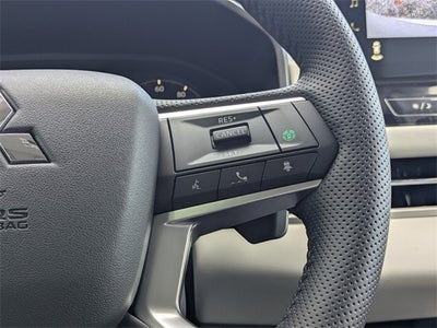 2025 Mitsubishi Outlander SEL