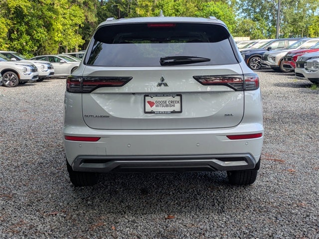 2025 Mitsubishi Outlander SEL