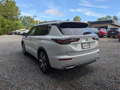 2025 Mitsubishi Outlander SEL