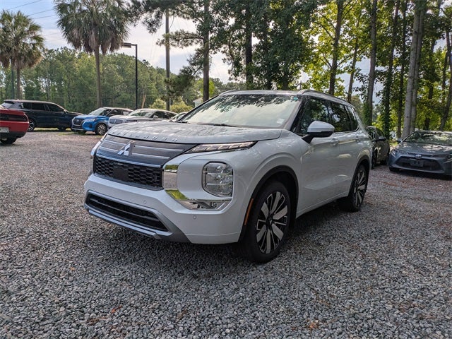 2025 Mitsubishi Outlander SEL