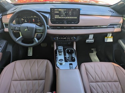 2025 Mitsubishi Outlander SEL