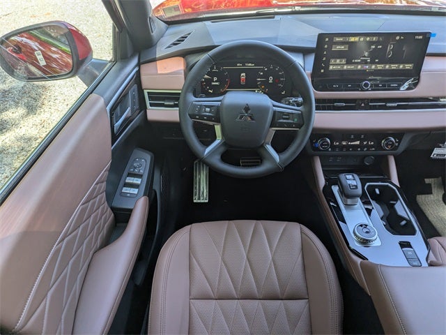 2025 Mitsubishi Outlander SEL