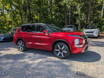 2025 Mitsubishi Outlander SEL