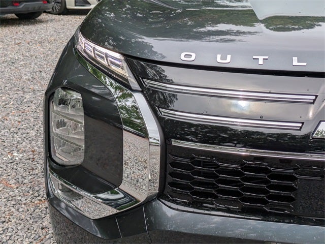 2025 Mitsubishi Outlander SEL