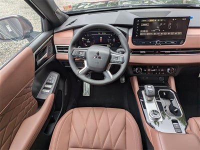 2025 Mitsubishi Outlander SEL