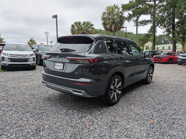 2025 Mitsubishi Outlander SEL