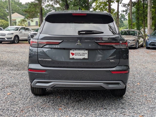 2025 Mitsubishi Outlander SEL