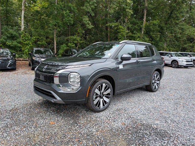 2025 Mitsubishi Outlander SEL