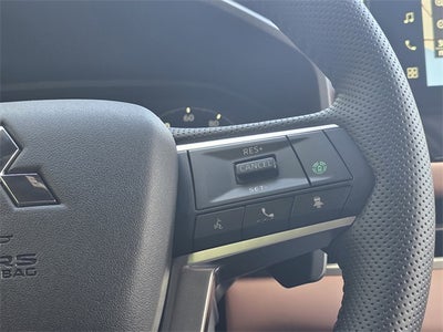 2025 Mitsubishi Outlander SEL