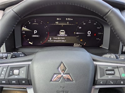 2025 Mitsubishi Outlander SEL