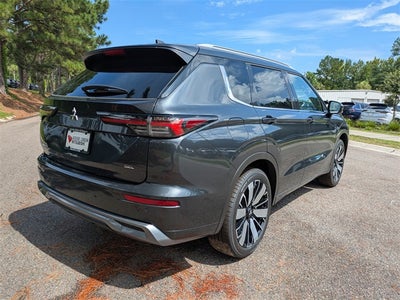 2025 Mitsubishi Outlander SEL