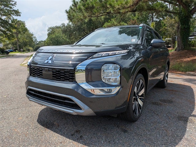 2025 Mitsubishi Outlander SEL