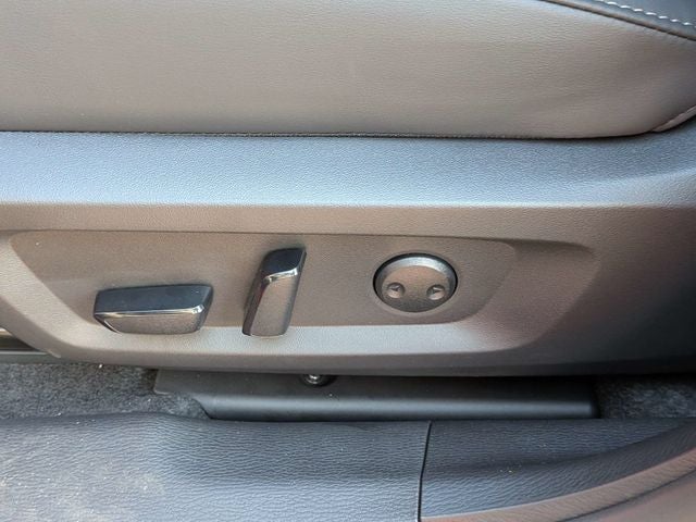 2026 Mitsubishi Outlander Black Edition