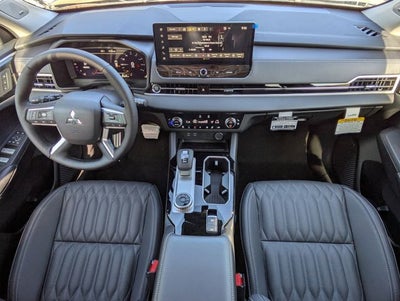 2026 Mitsubishi Outlander SEL