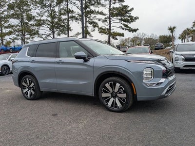 2026 Mitsubishi Outlander Base