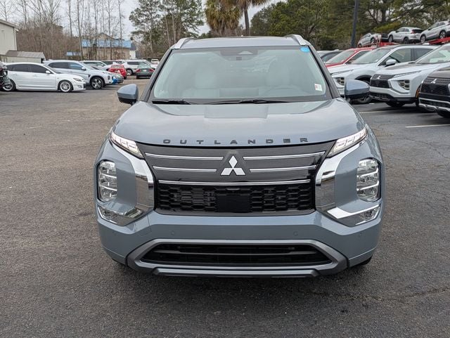 2026 Mitsubishi Outlander Base
