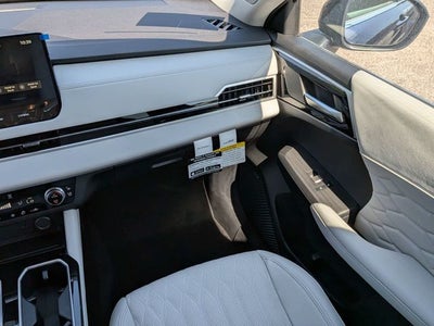 2026 Mitsubishi Outlander Base