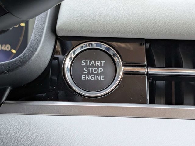2026 Mitsubishi Outlander Base
