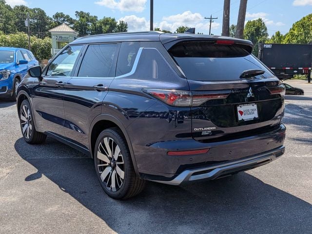 2026 Mitsubishi Outlander Base