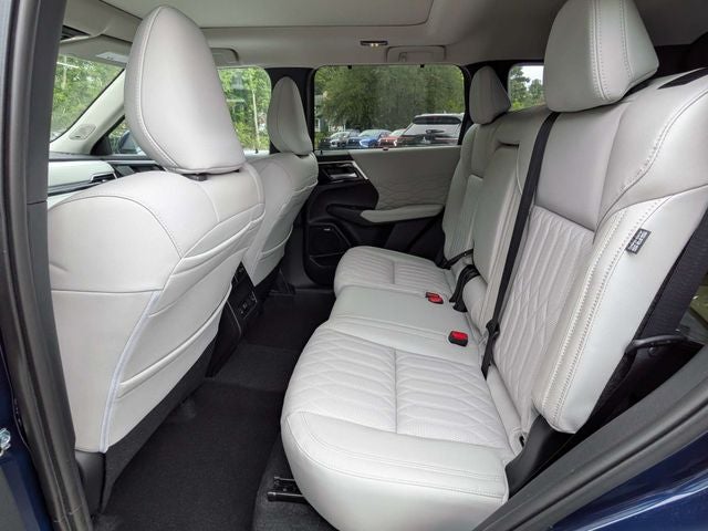 2026 Mitsubishi Outlander SEL