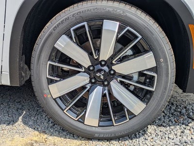 2026 Mitsubishi Outlander Base