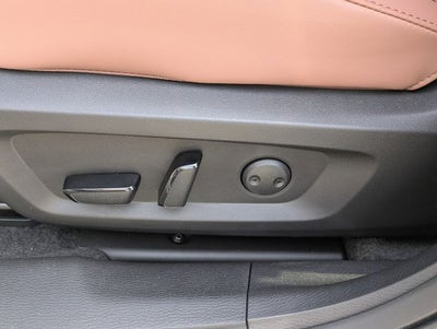 2026 Mitsubishi Outlander Base