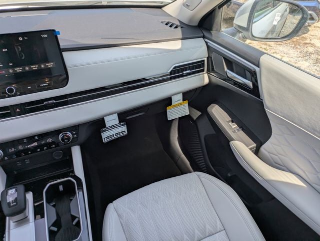 2026 Mitsubishi Outlander Base