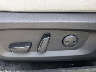 2026 Mitsubishi Outlander Base