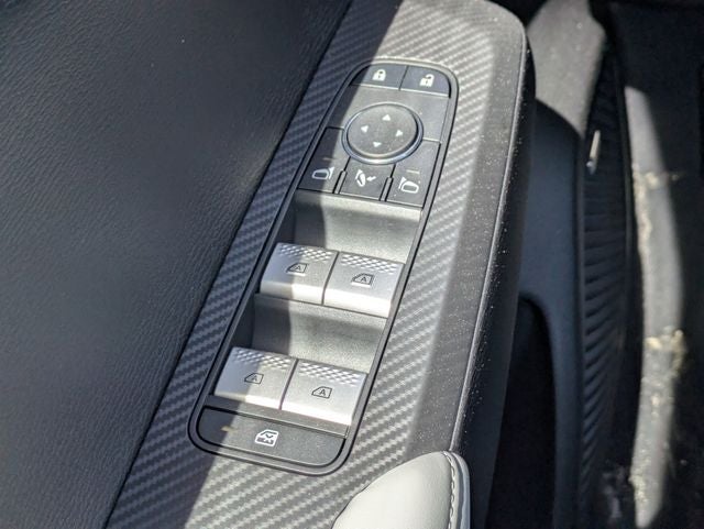 2026 Mitsubishi Outlander Base