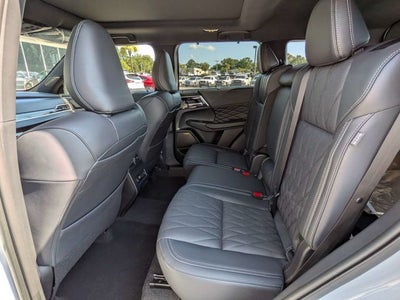 2026 Mitsubishi Outlander Black Edition