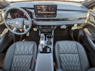 2026 Mitsubishi Outlander Black Edition