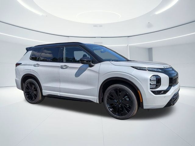 2026 Mitsubishi Outlander Black Edition